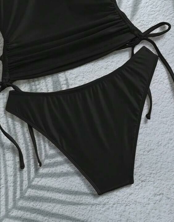 dół od bikini