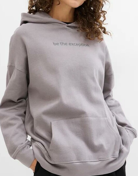 BLUZA Z KAPTUREM 