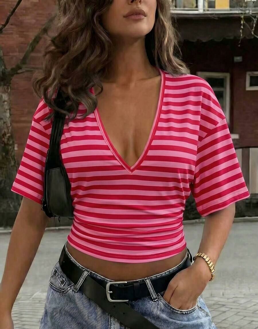 różowa bluzka v neck paski