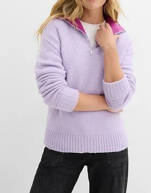 SWETER ZE STÓJKĄ