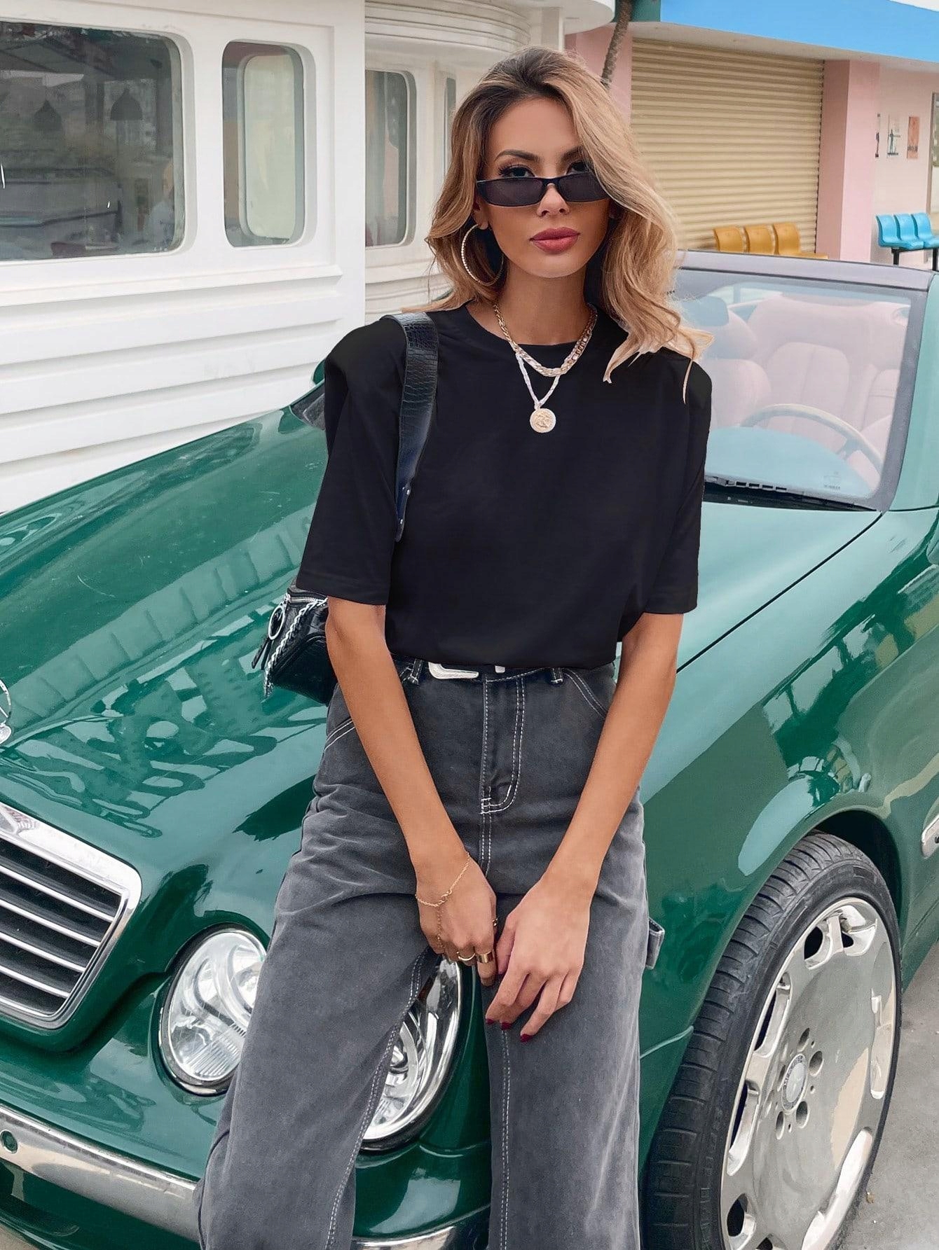 CZARNY T-SHIRT BASIC