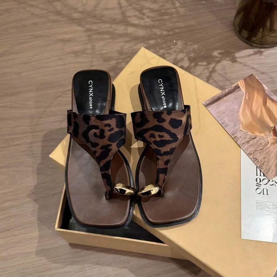 klapki japonki leopard print