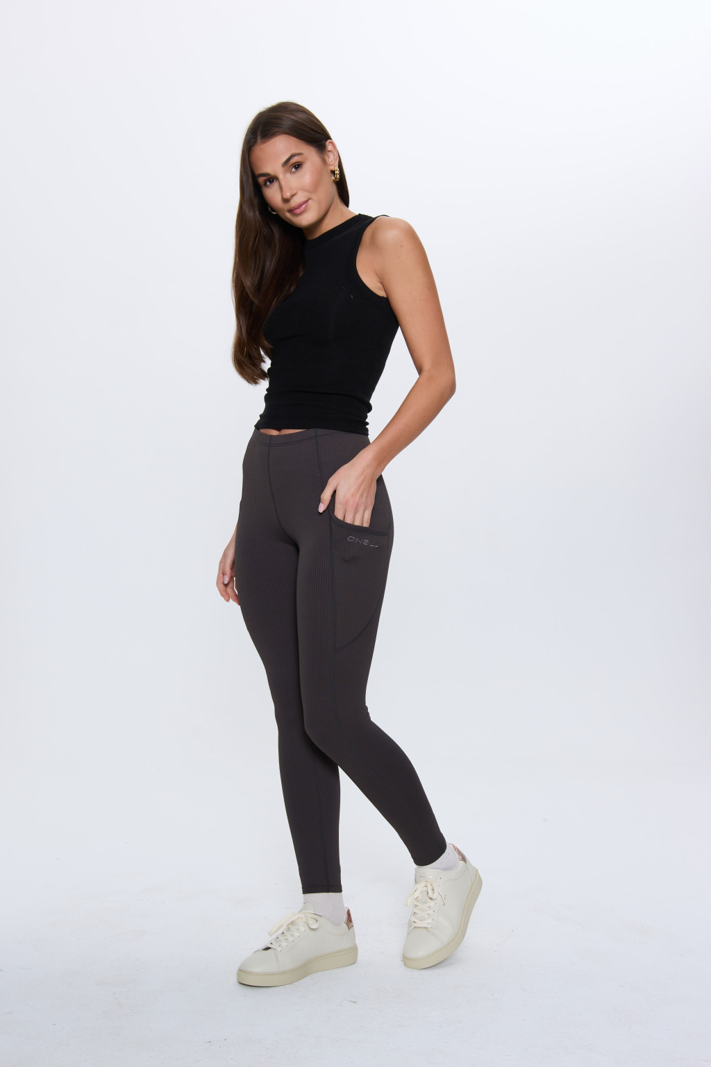 brĄZOWE KLASYCZNE LEGGINSY PRĄŻKI 1550084-18021