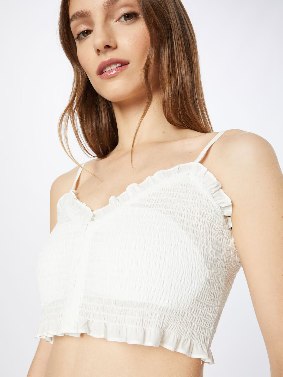 BIAŁY CROP TOP NA RAMIĄCZKACH