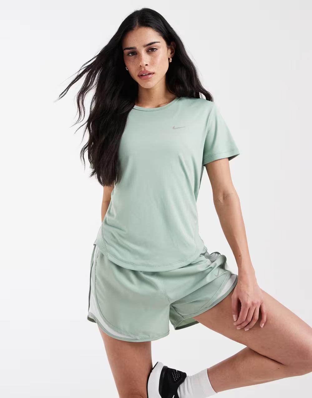 zielony t-shirt 1987297792761