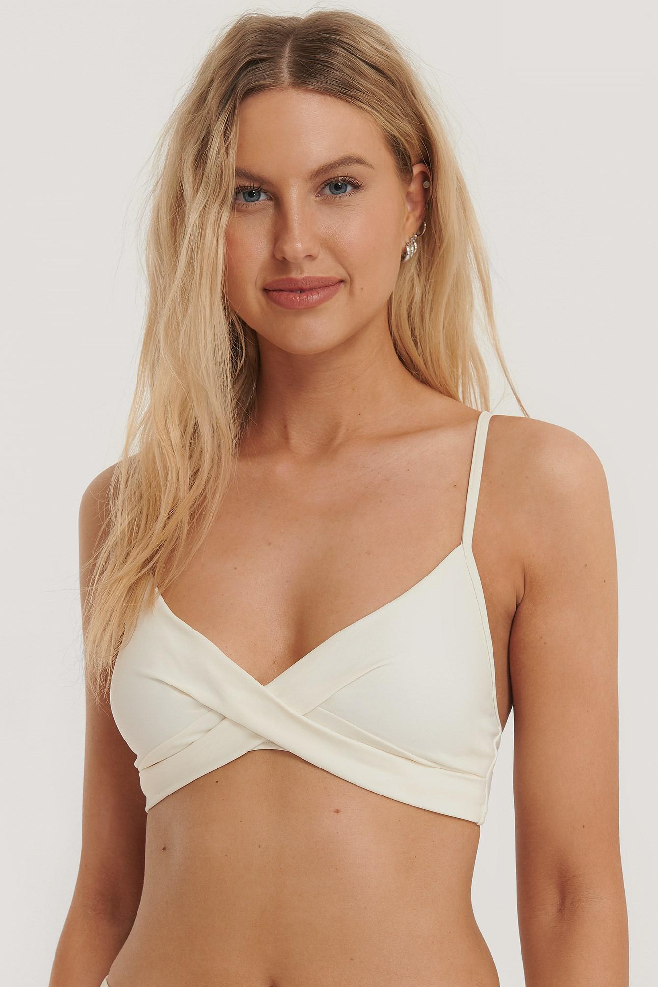 kremowa góra bikini