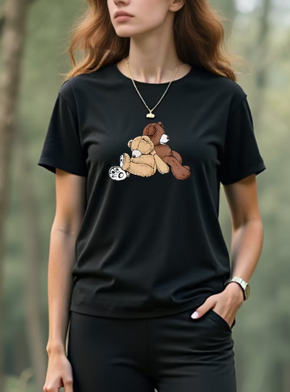 czarny t-shirt nadruk miś