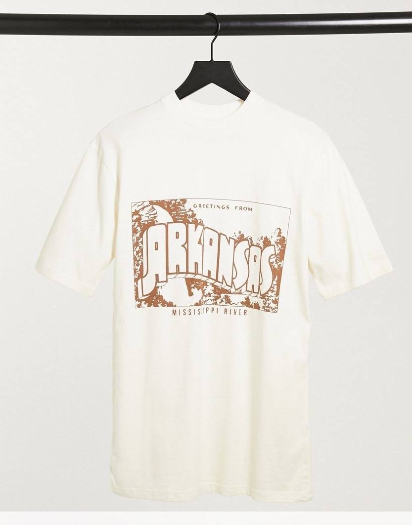 BEŻOWY T-SHIRT PRINT 