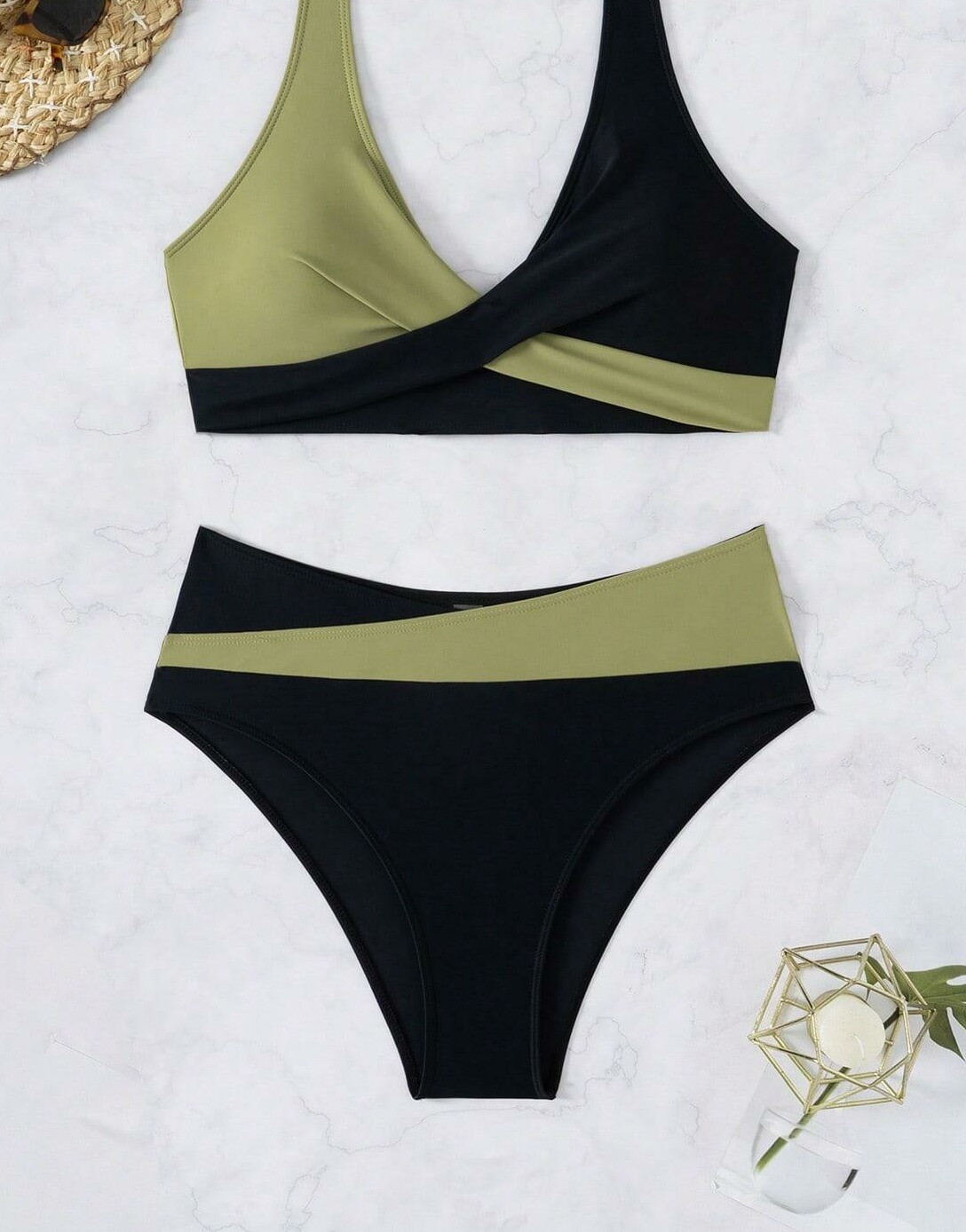 dół od bikini