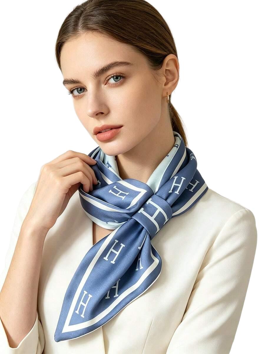 niebieska apaszka wzór