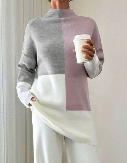 sweter dekolt stójka