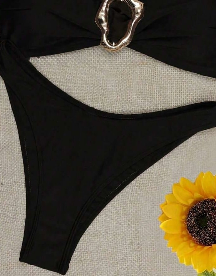 CZARNY DÓŁ OD BIKINI 