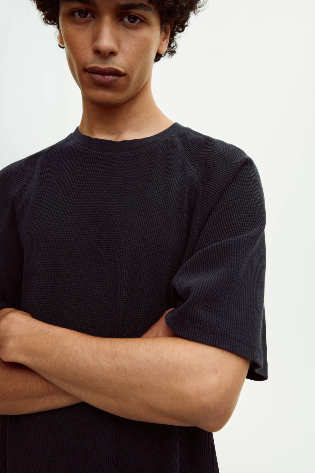 czarny t-shirt tekstura