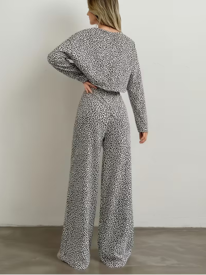 komplet bluzka spodnie animal print 