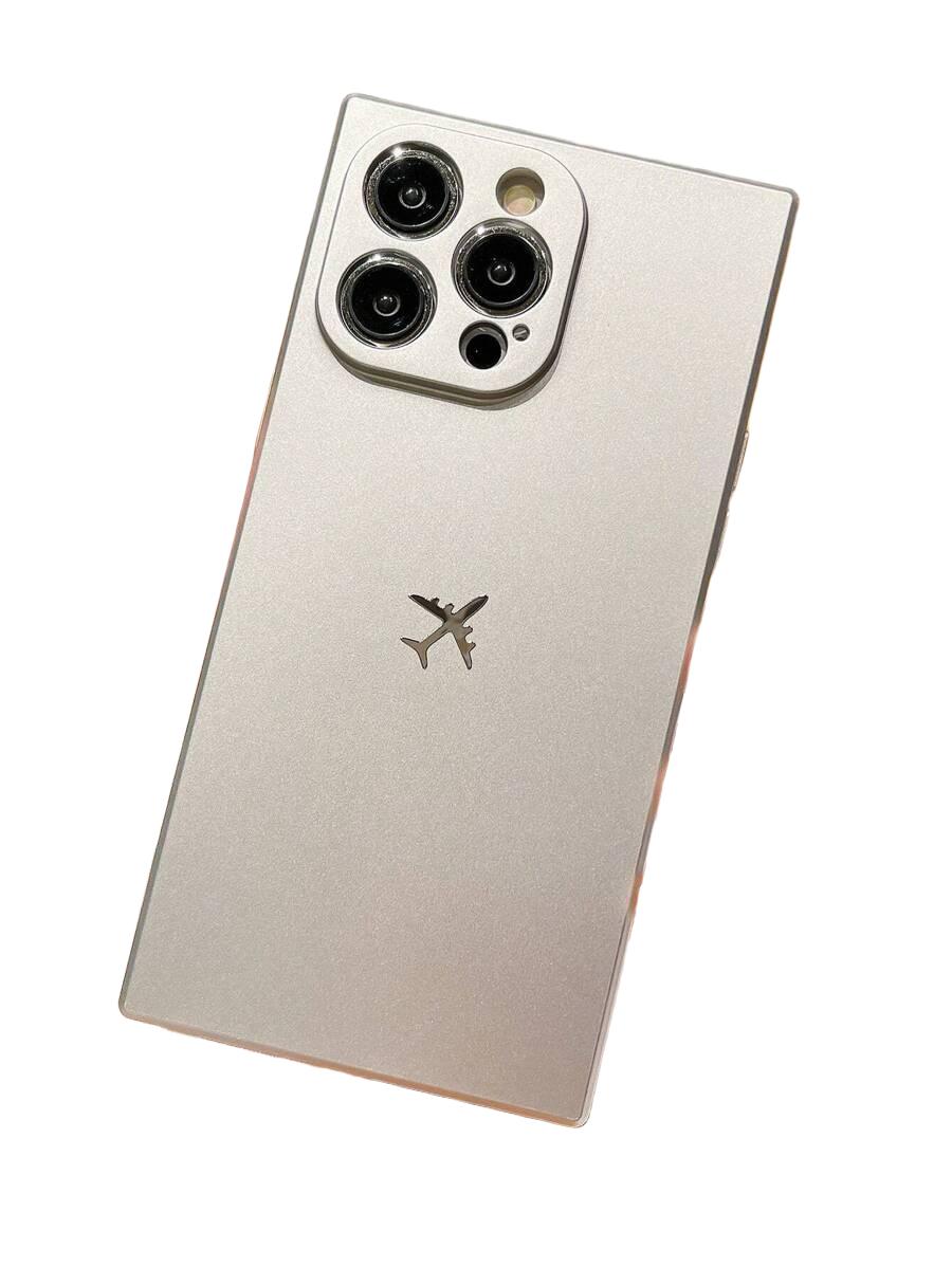 srebrne etui na telefon