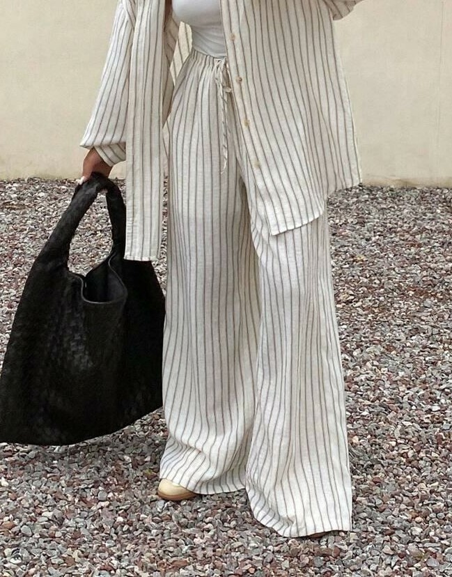 spodnie casual paski