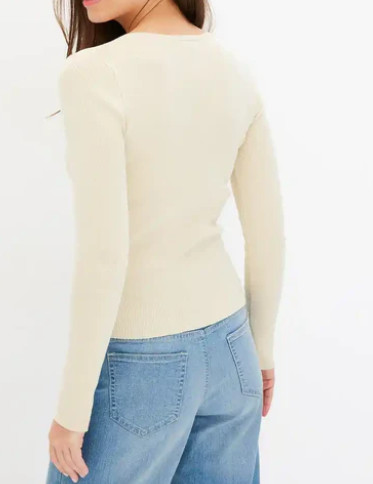 SWETER Z DZIANINY