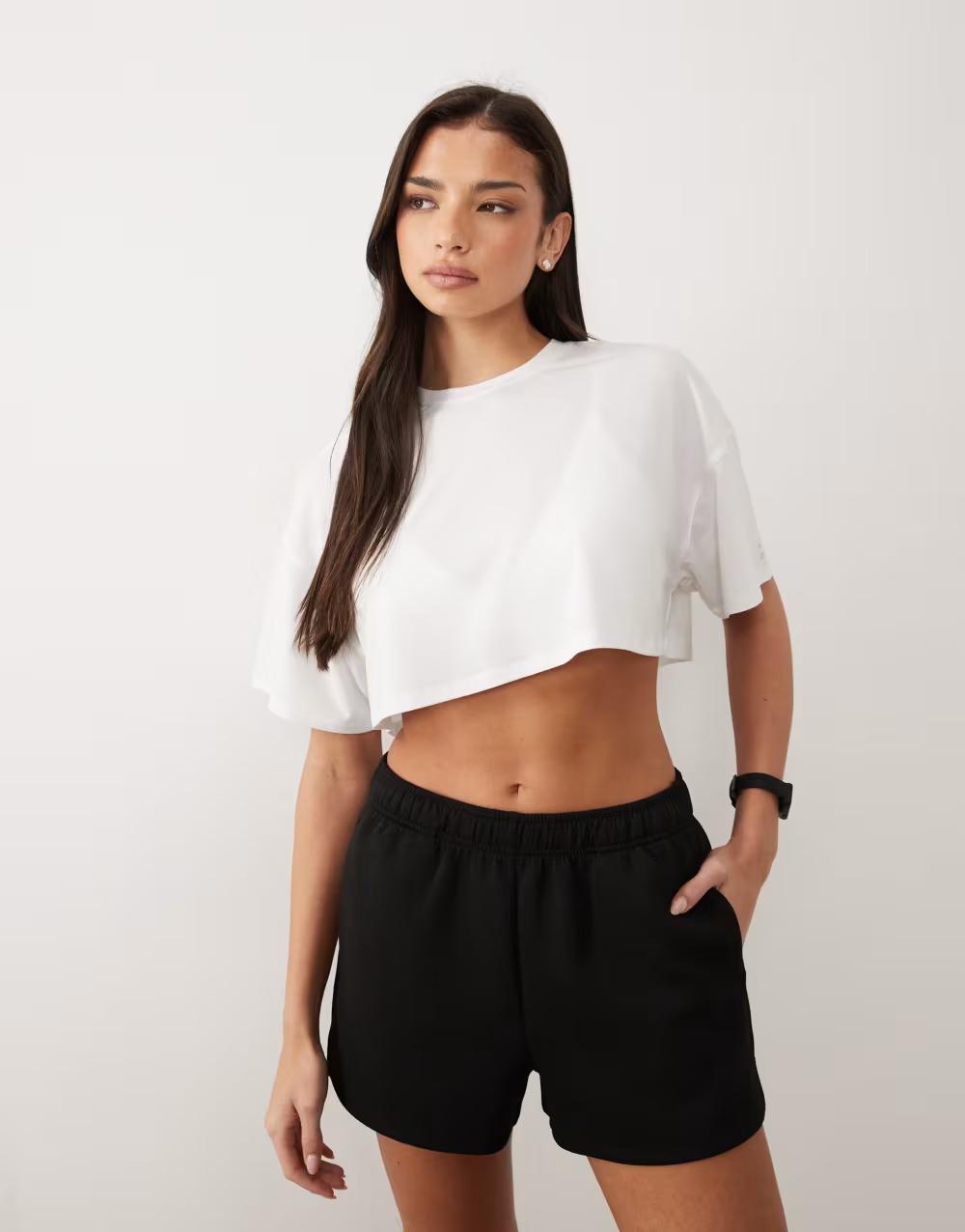 Biały krótki t-shirt