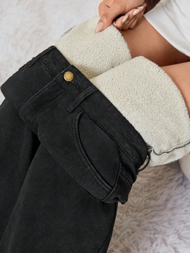 CZARNE OCIEPLANE SPODNIE JEANS