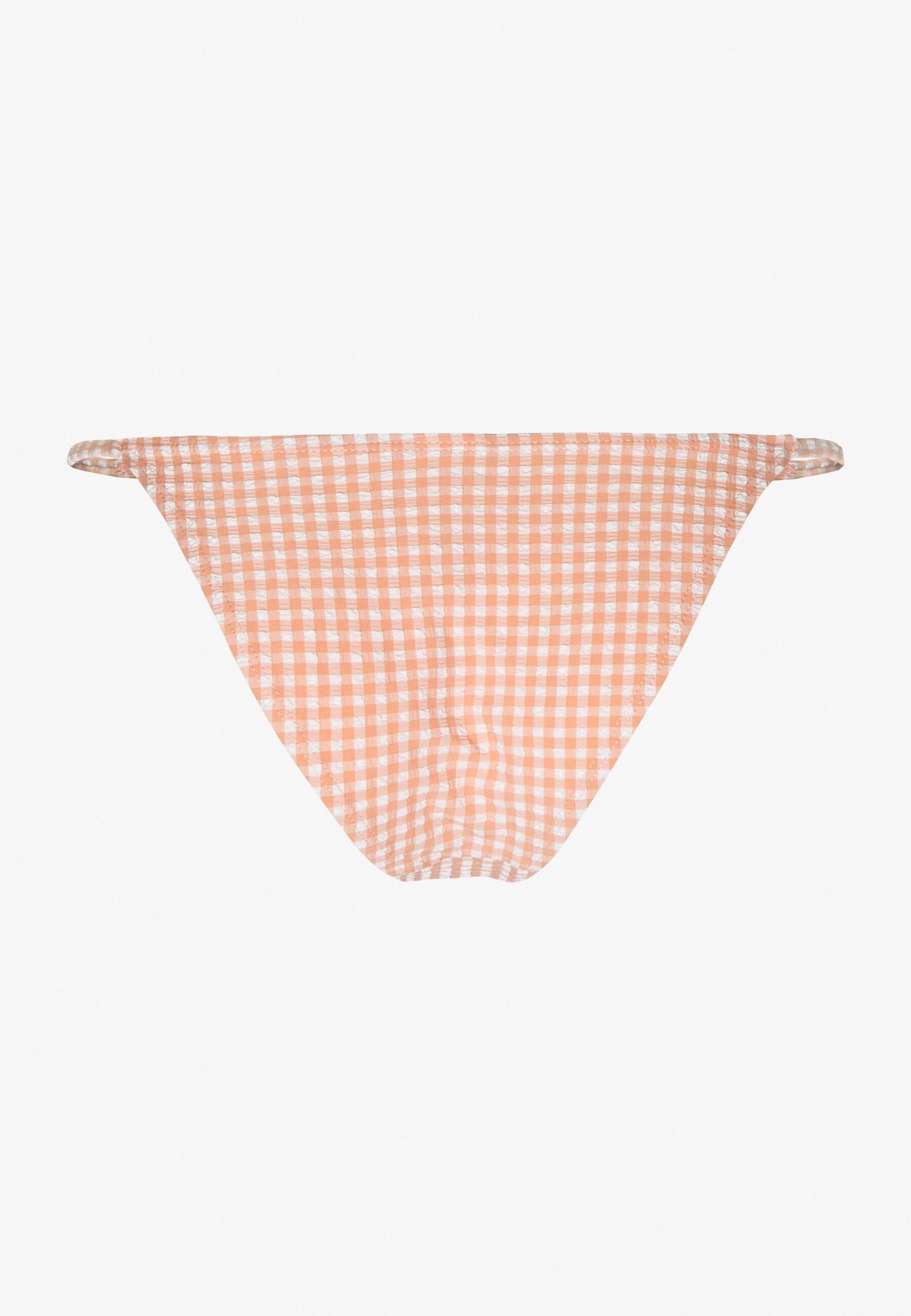 różowy dół od bikini wzór