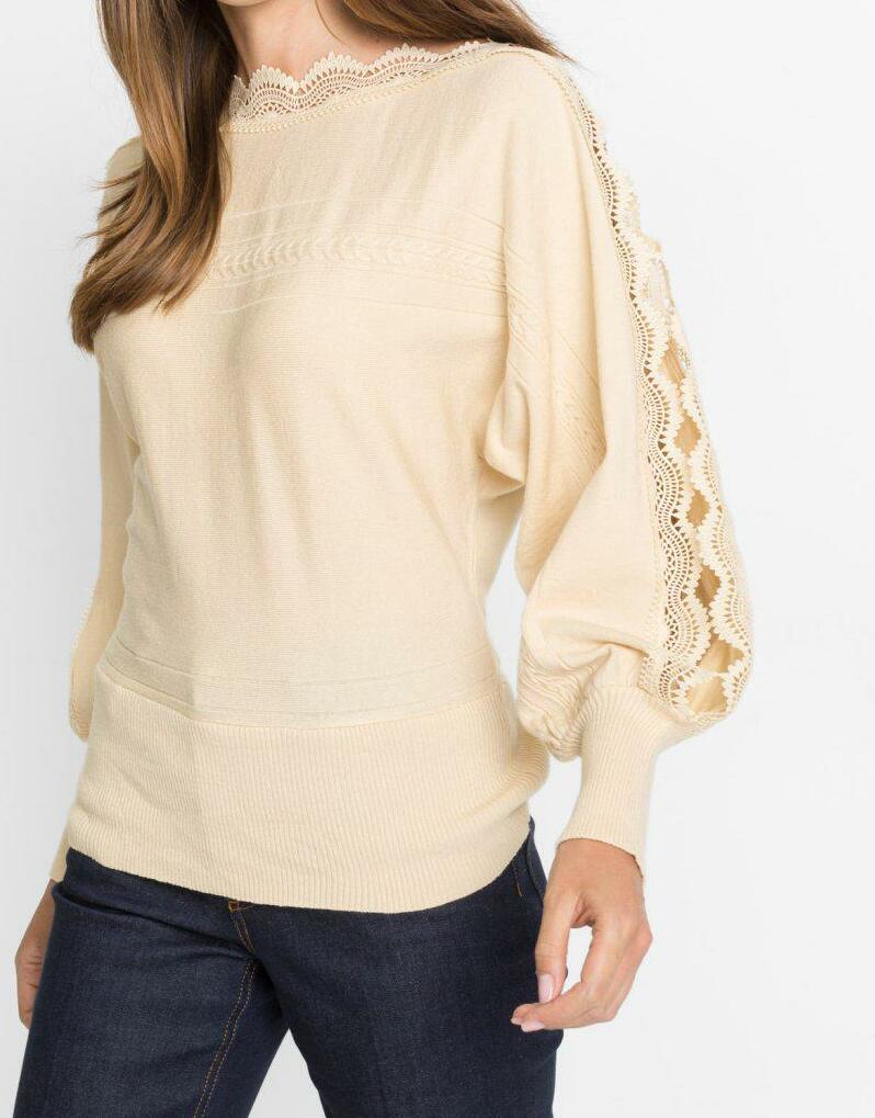 SWETER Z KORONKĄ