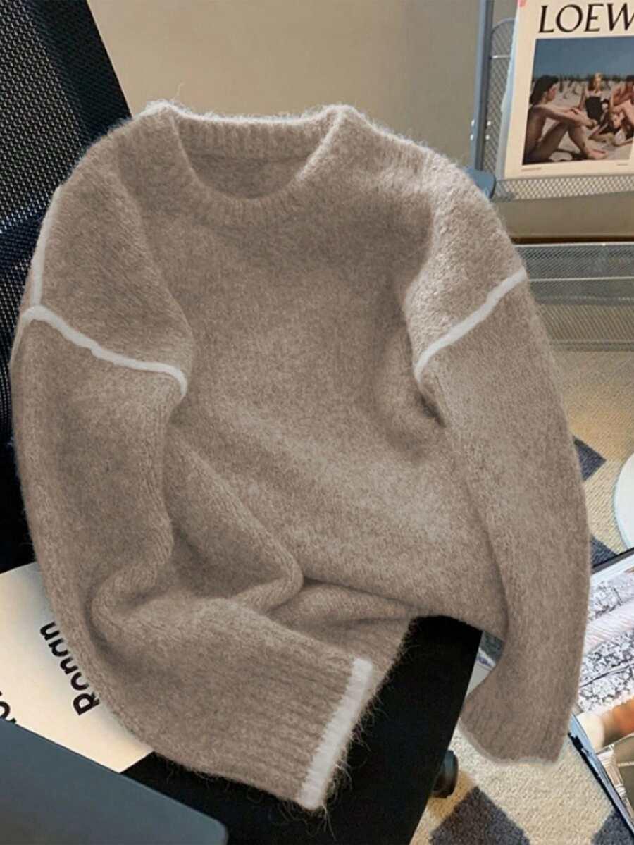 beżowy sweter z domieszką wełny