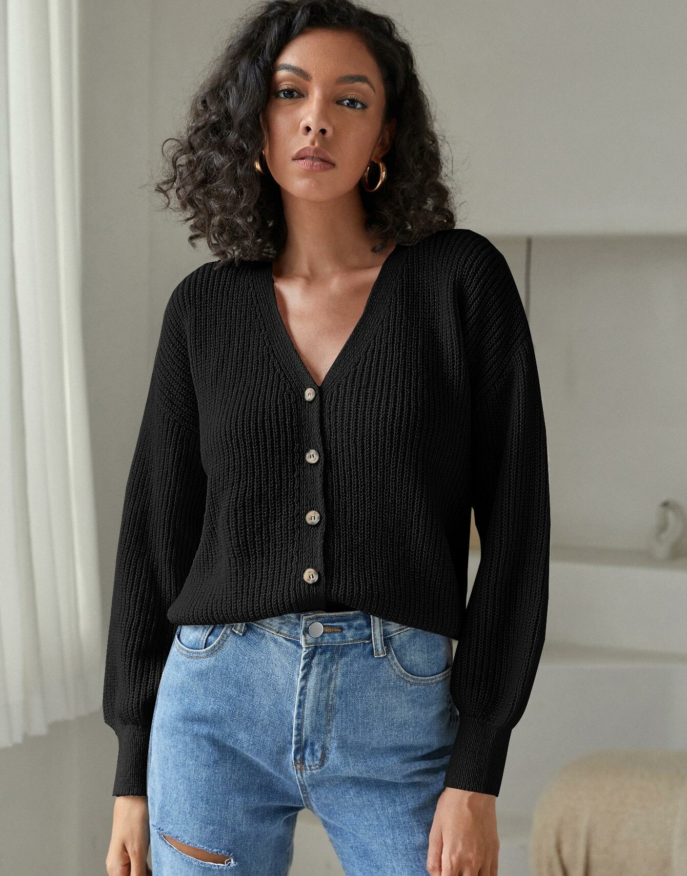 CZARNY SWETER KARDIGAN V-NECK