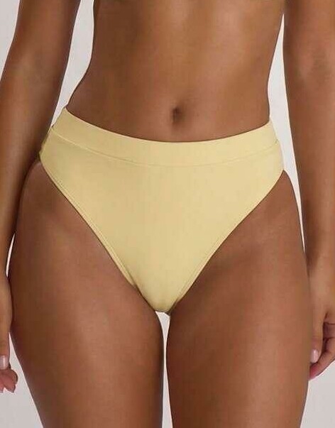 DÓŁ OD BIKINI