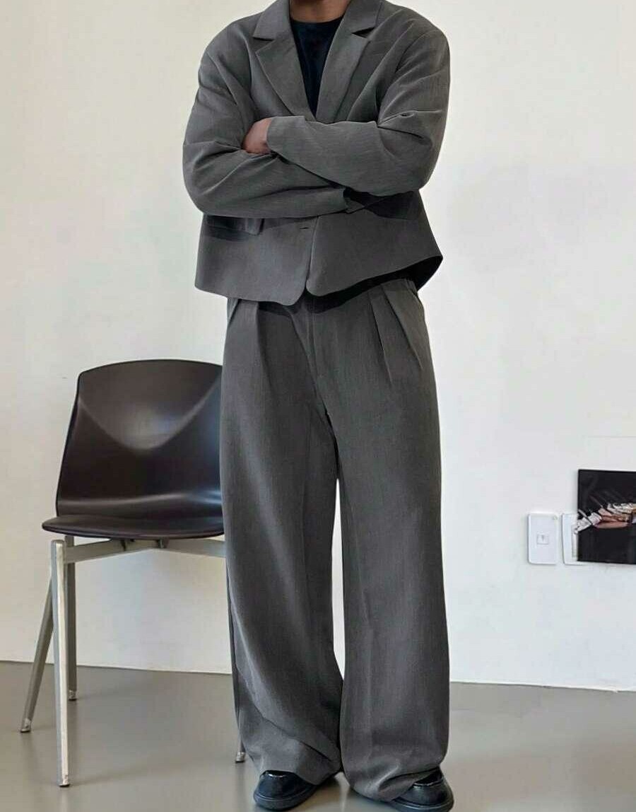 szary garnitur marynarka spodnie