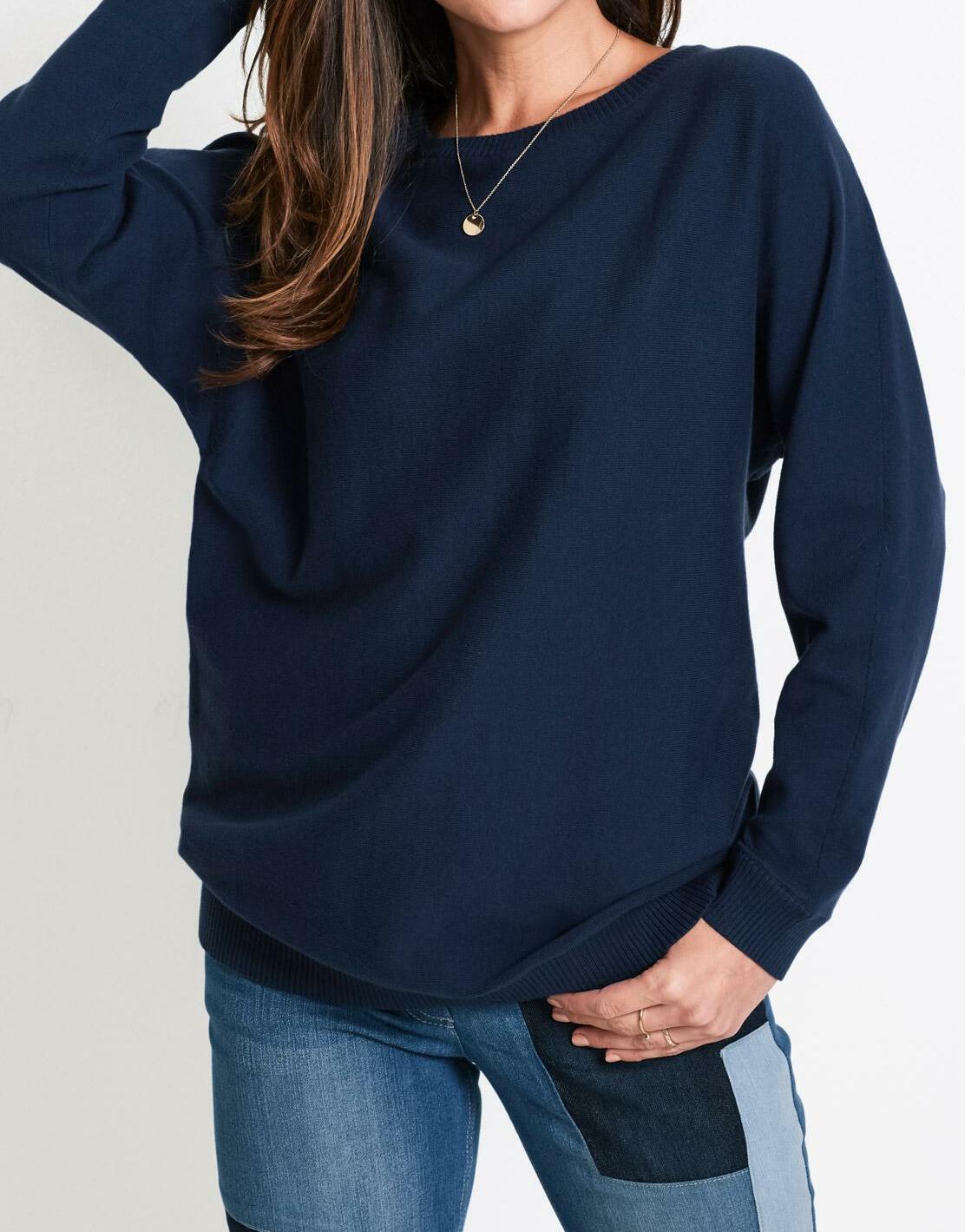 SWETER Z RĘKAWAMI TYPU NIETOPERZ