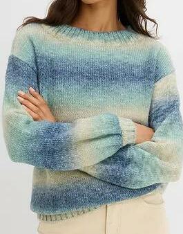 SWETER Z DŁUGIM RĘKAWEM