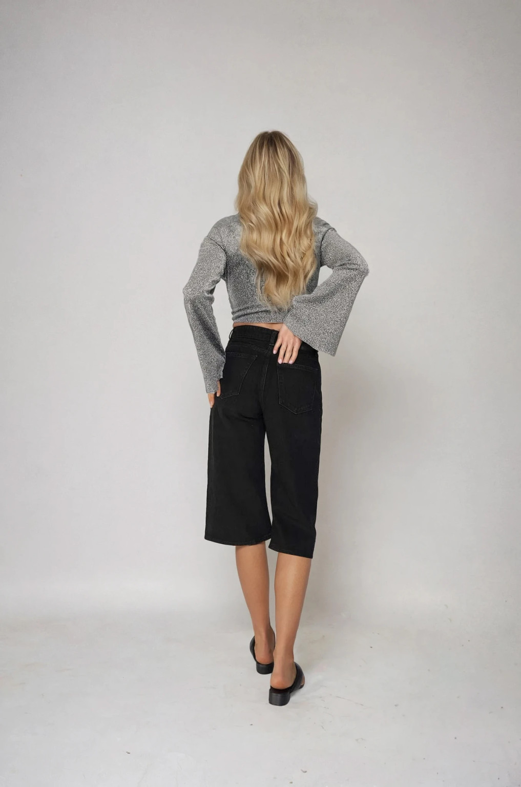 czarne KRÓTKIE SPODENKI BERMUDY JEANS