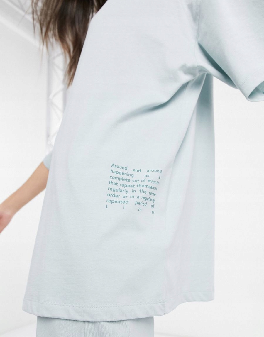 NIEBIESKI T-SHIRT OKRĄGŁY DEKOLT 