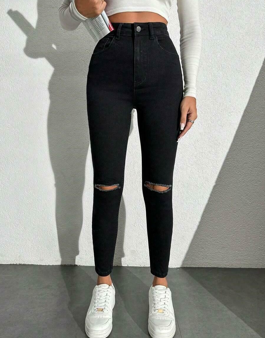 CZARNE SPODNIE JEANS RIPPED