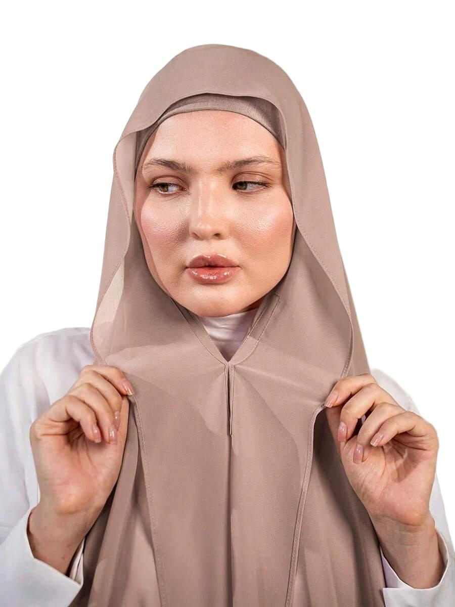 beżowa chusta hidżab