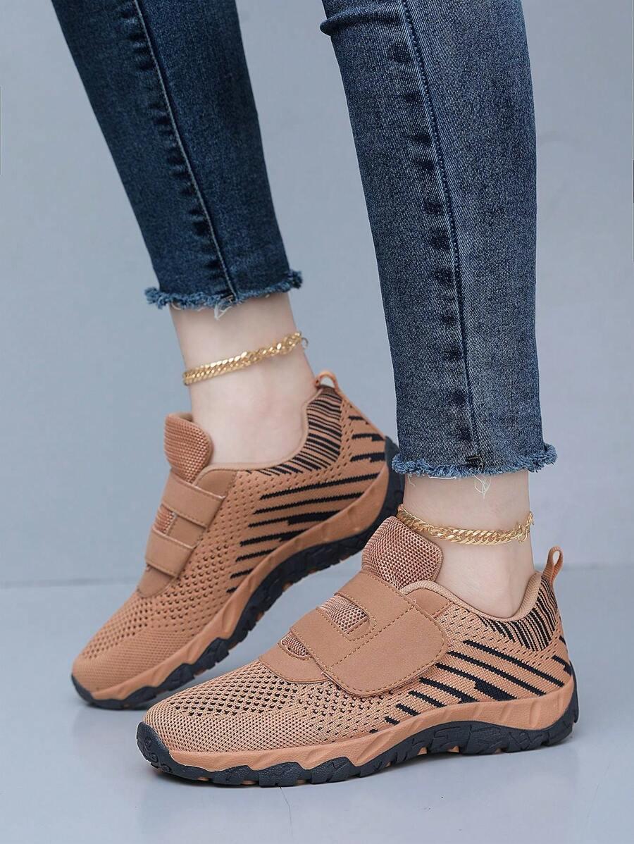 BRĄZOWE BUTY SPORTOWE