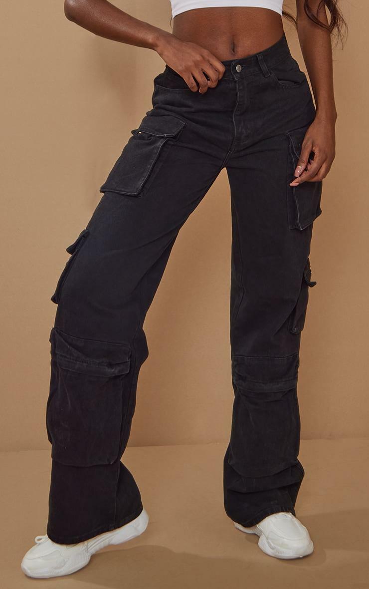 czarne proste spodnie jeans kieszenie