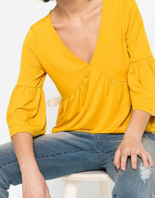 LUŹNA BLUZKA FALBANY