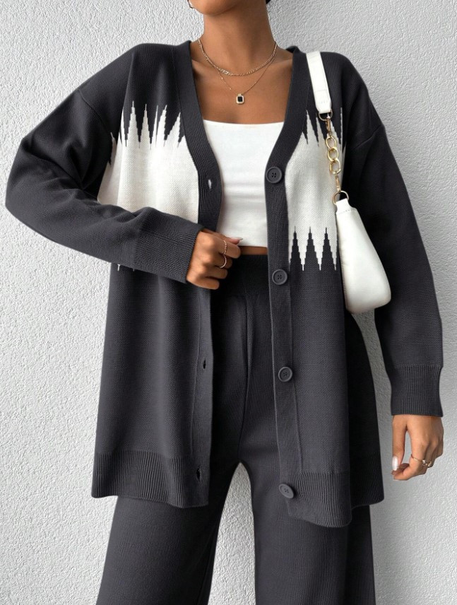 SWETER SPODNIE KOMPLET