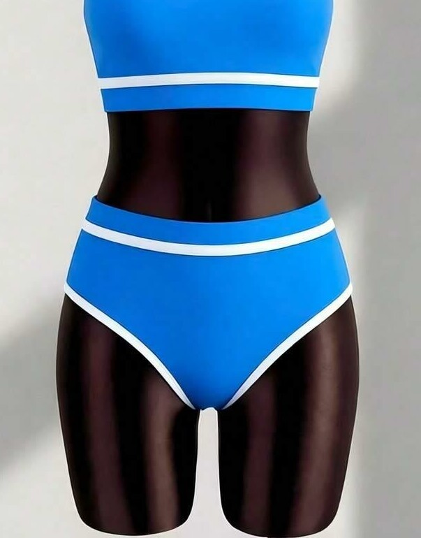 NIEBIESKI DÓŁ OD BIKINI kontrast 