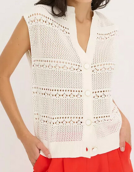 SWETER BEZ RĘKAWÓW Z DZIANINY