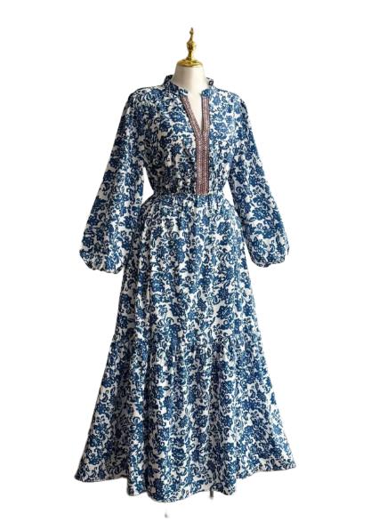 maxi sukienka długi rękaw wzór v neck 