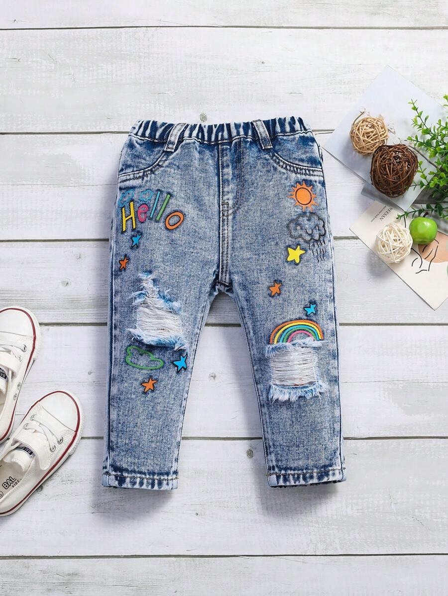 niebieskie spodnie jeans 
