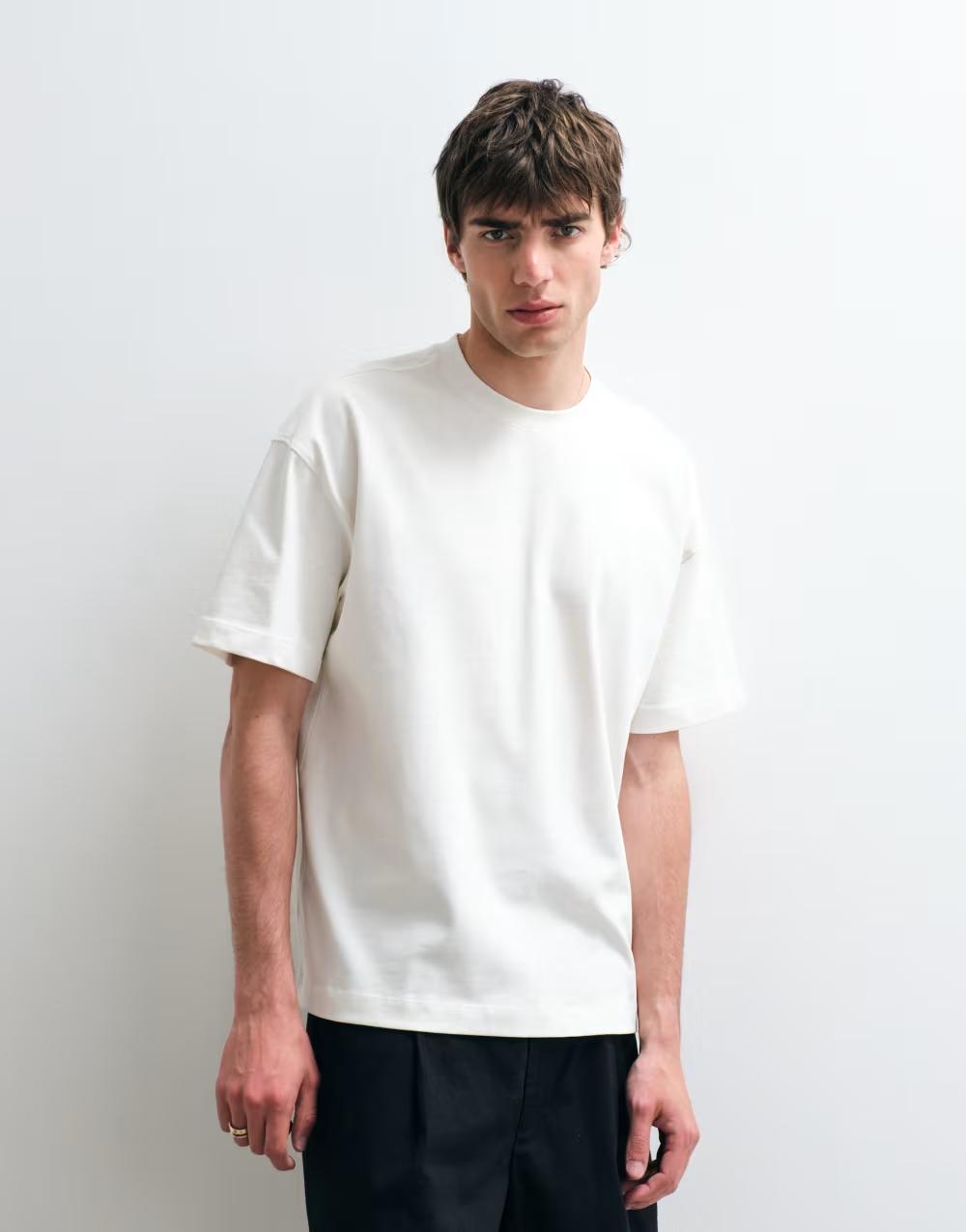kremowy t-shirt basic