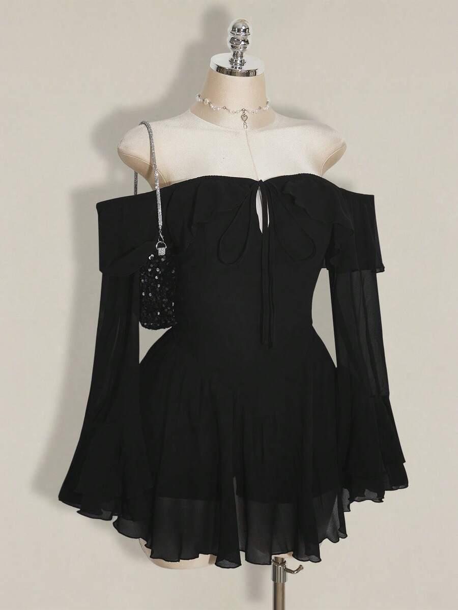 czarna mini sukienka 