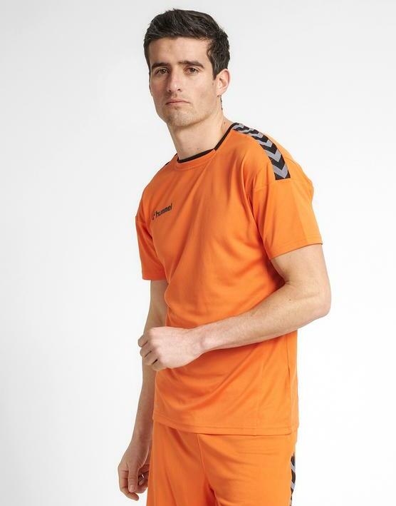 pomarańczowa koszulka sportowa krótki rękaw logo