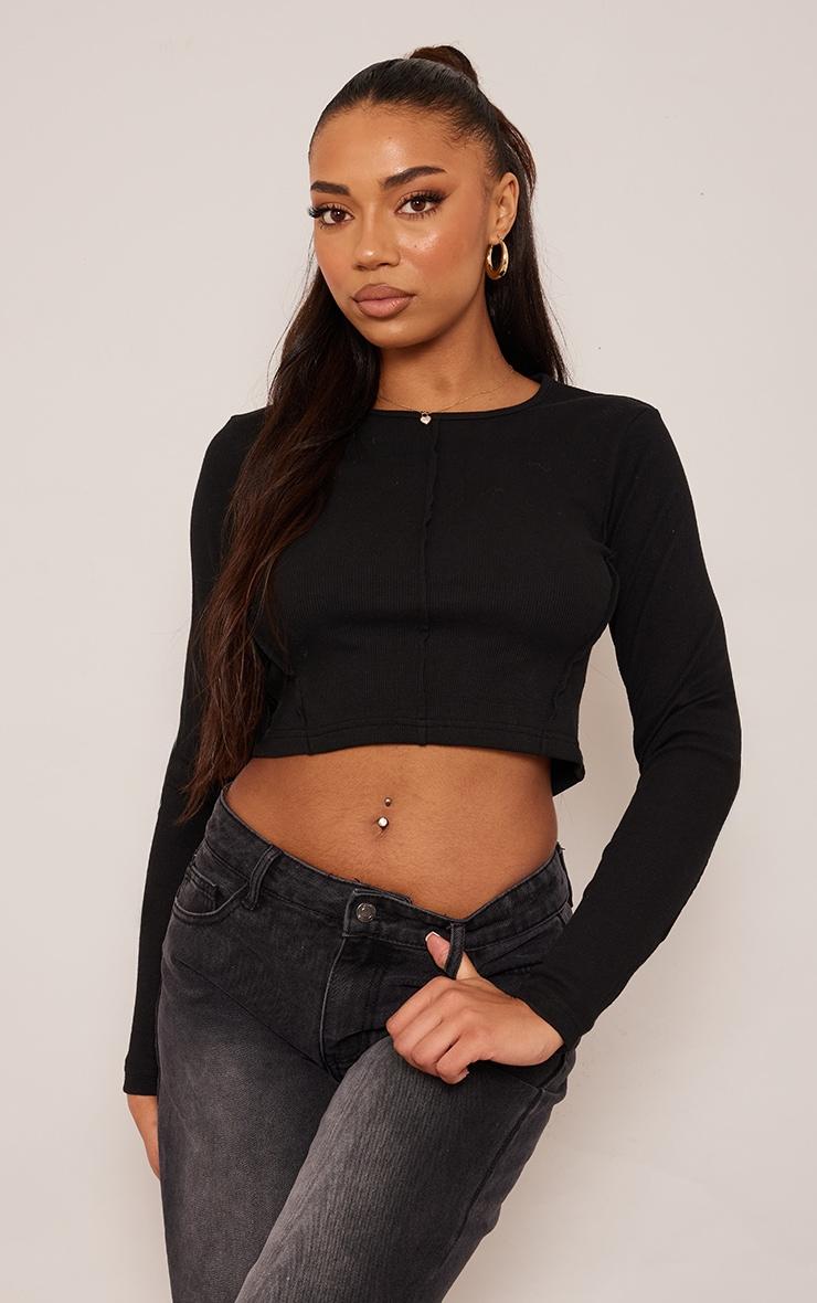 czarna prążkowana krótka bluzka crop top 