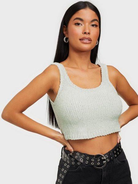 DZIANINOWY CROP TOP