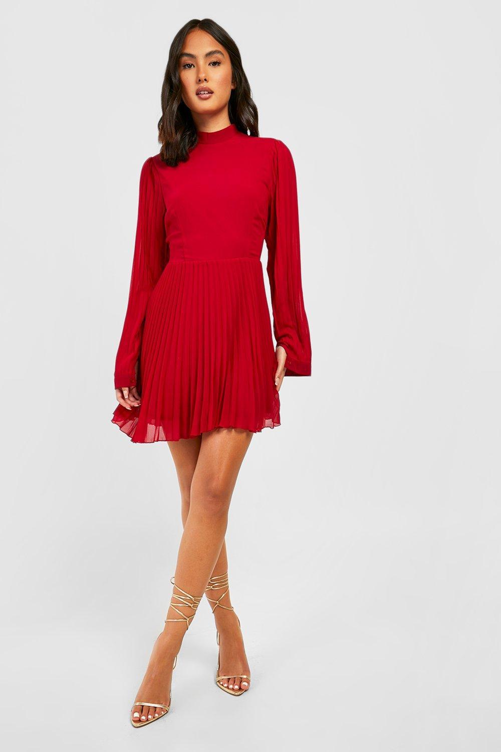 czerwona mini sukienka plisy stójka długi rękaw