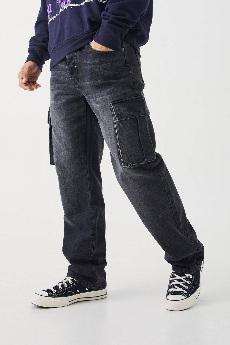 przecierane czarne spodnie jeansy bojówki rurki